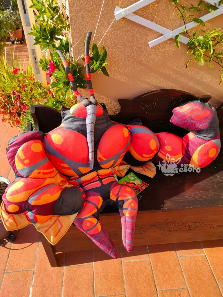 Buzzwole Pokémon Bug Out Peluche