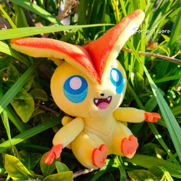Victini Peluche Fit