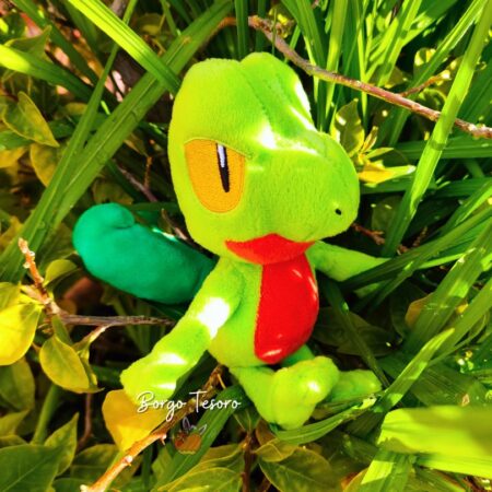 Treecko Peluche Fit