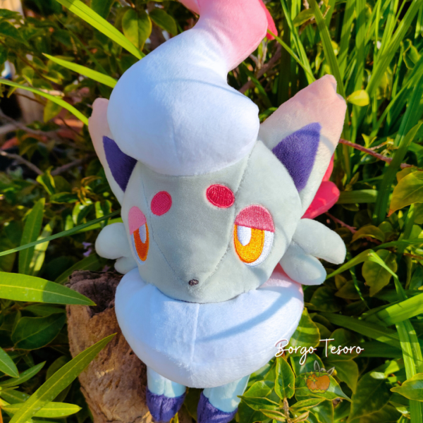 Zorua di Hisui Peluche - immagine 2