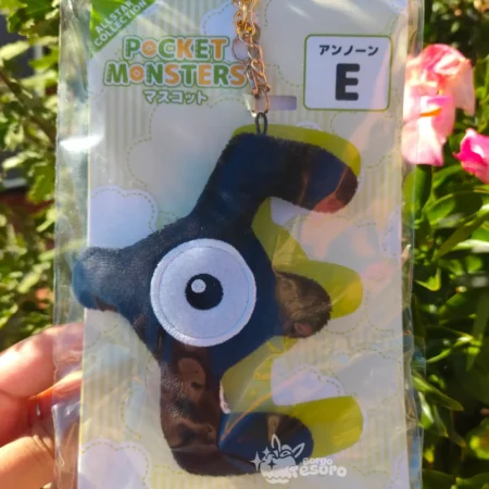 Unown E Pokémon Peluche Keychain