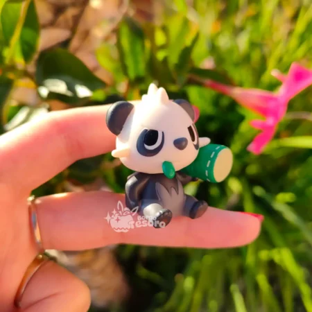 Pancham Pokémon Relaxing Time Figure