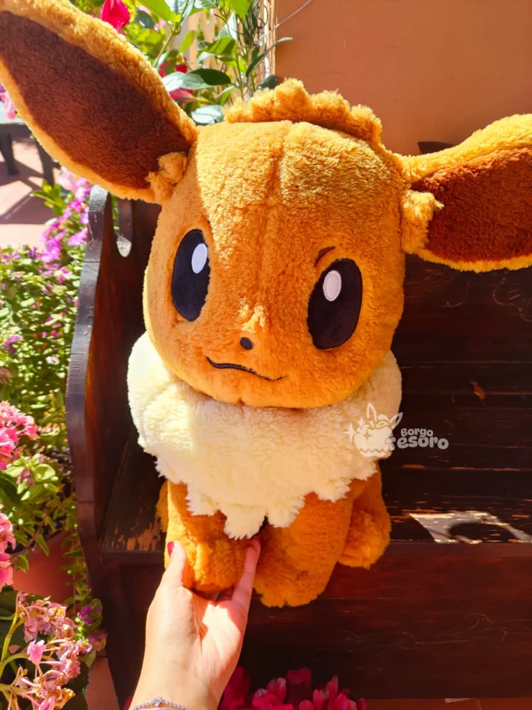 Eevee Pokémon Classic Dolls Boa Peluche