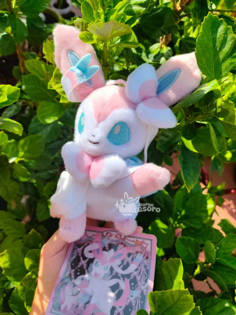 Sylveon - Pokémon Eevee Collection Peluche