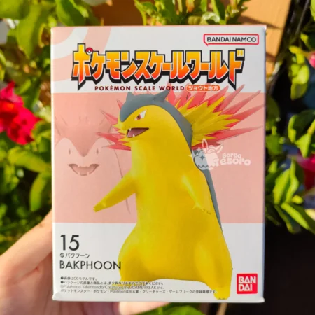 Typhlosion Pokémon Scale World Figure