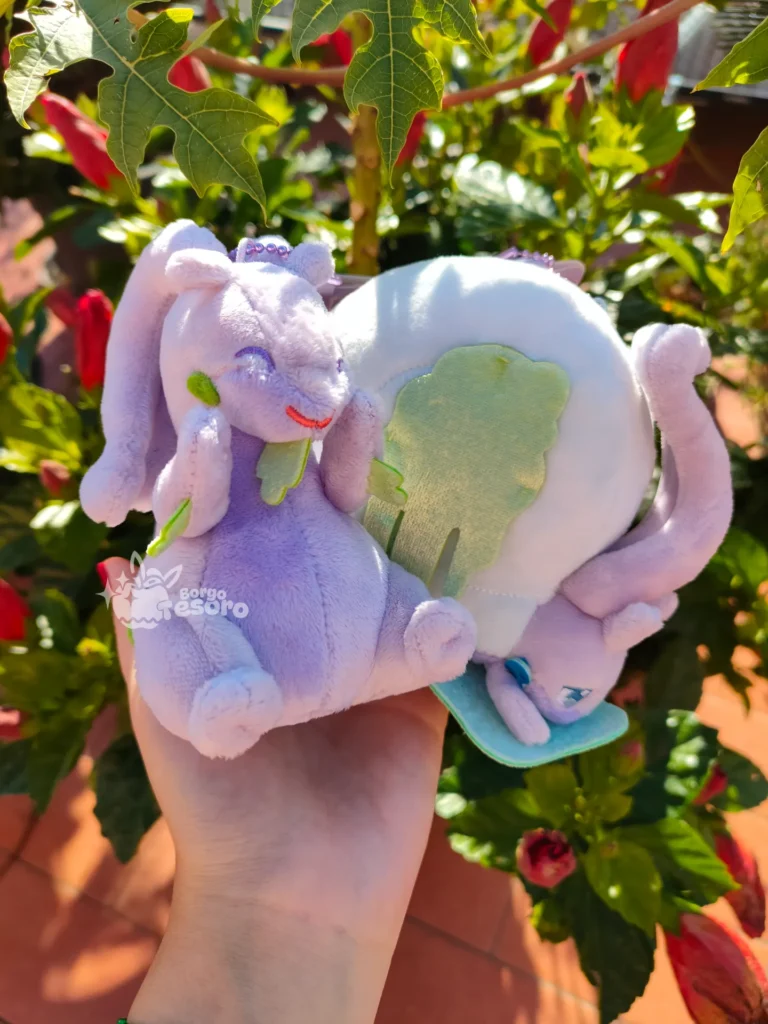 Goodra & Goodra di Hisui Peluche Pokémon in Coppia