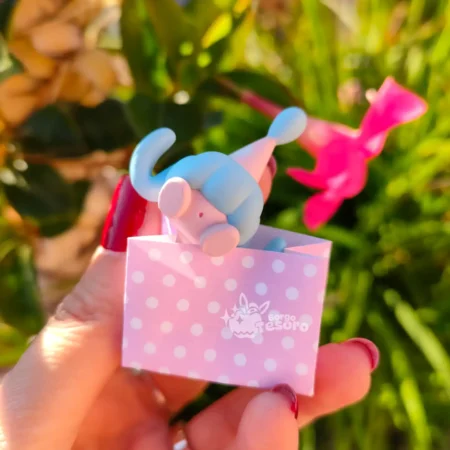 Hatenna Pokémon Hide & Seek Figure