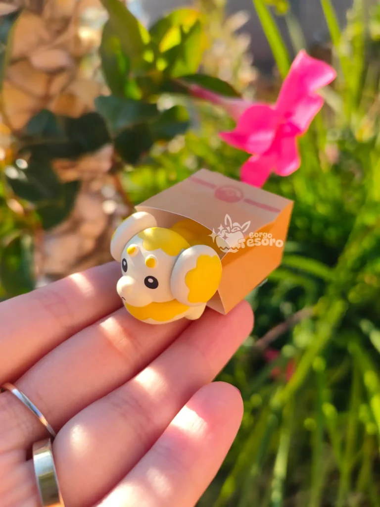 Fidough Pokémon Hide & Seek Figure