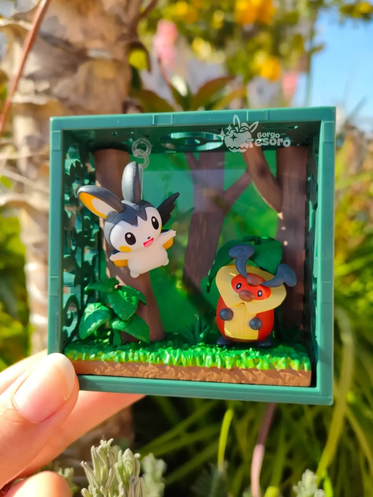 Emolga & Kricketot Pokémon Deep Woods Rement