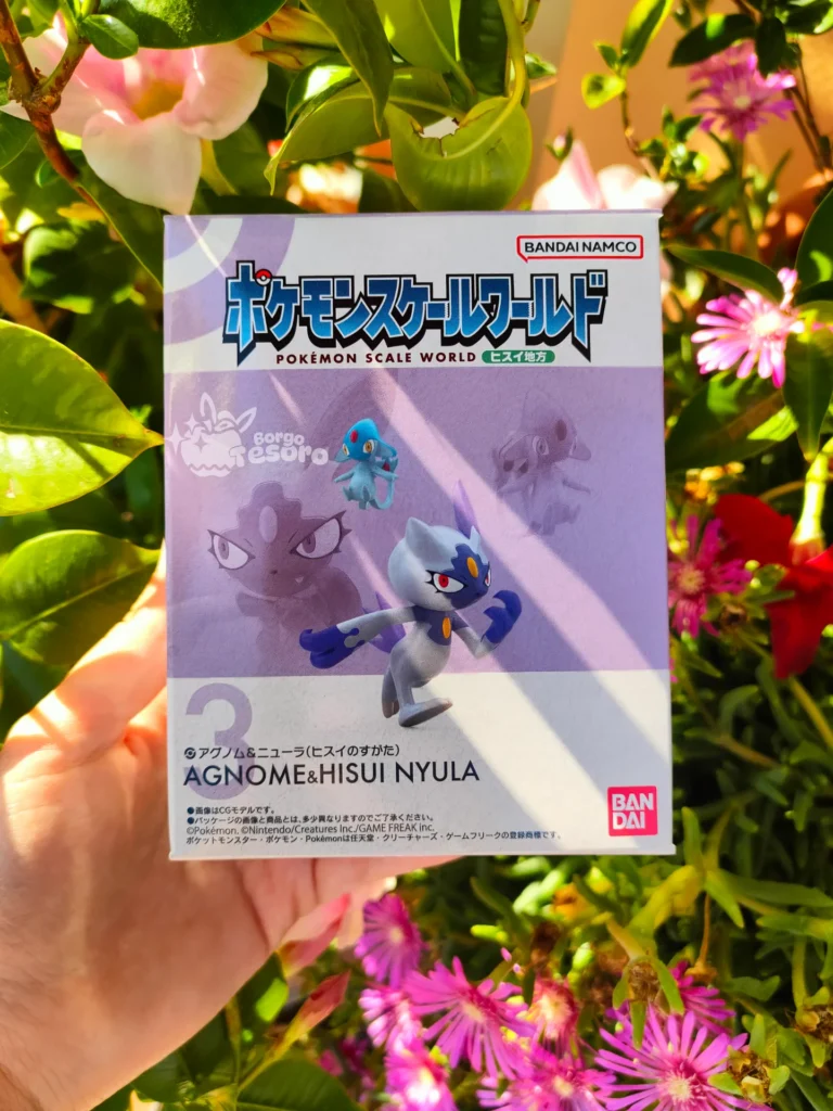 Sneasel di Hisui & Azelf Pokémon Scale World Figure
