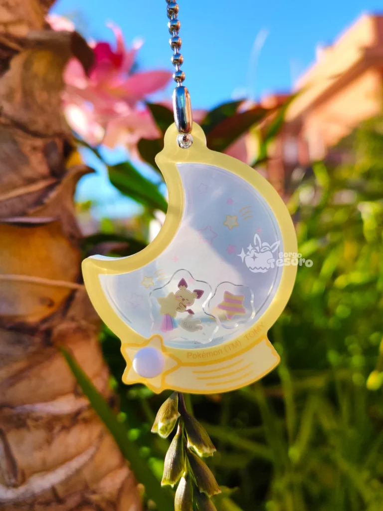 Pichu & Milcery Pokémon Starry Night Keychain