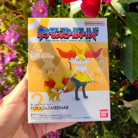 Fennekin & Braixen Pokémon Scale World Figure
