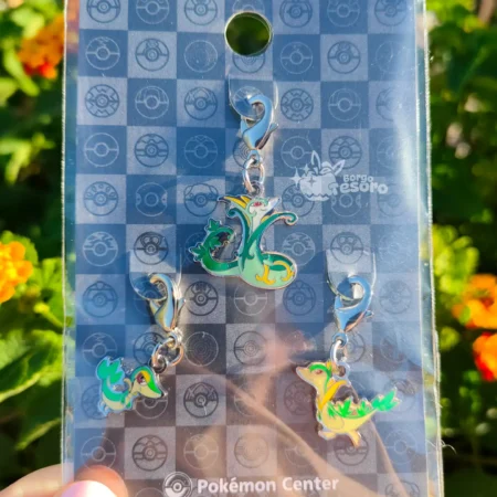 Snivy, Servine & Serperior Pokémon Metal Charm