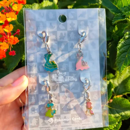 Shellos & Gastrodon Pokémon Vintage Metal Charm