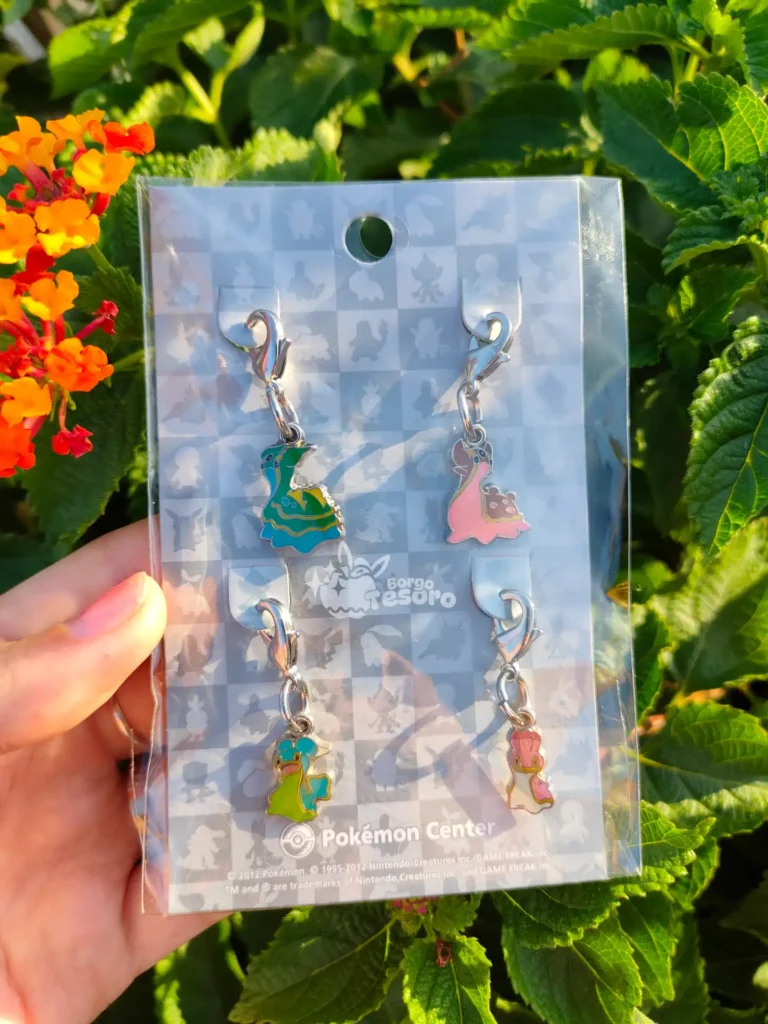 Shellos & Gastrodon Pokémon Vintage Metal Charm