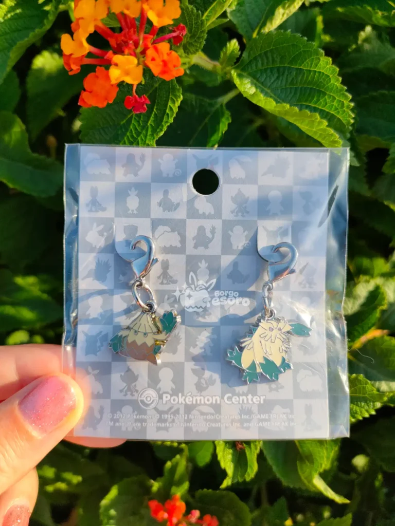 Snover & Abomasnow Pokémon Vintage Metal Charm