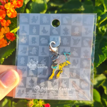 Raikou Pokémon Vintage Metal Charm