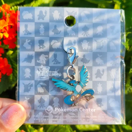Articuno Pokémon Vintage Metal Charm