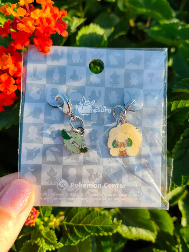 Cottonee & Whimsicott Pokémon Vintage Metal Charm