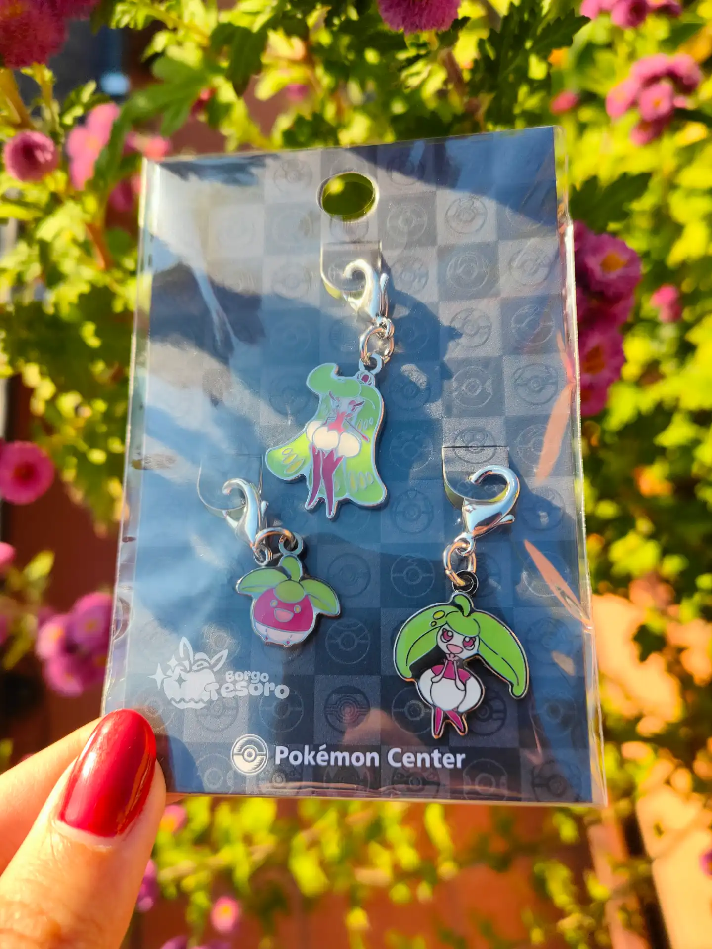 Bounsweet, Steenee & Tsarina Pokémon Metal Charm - immagine 3