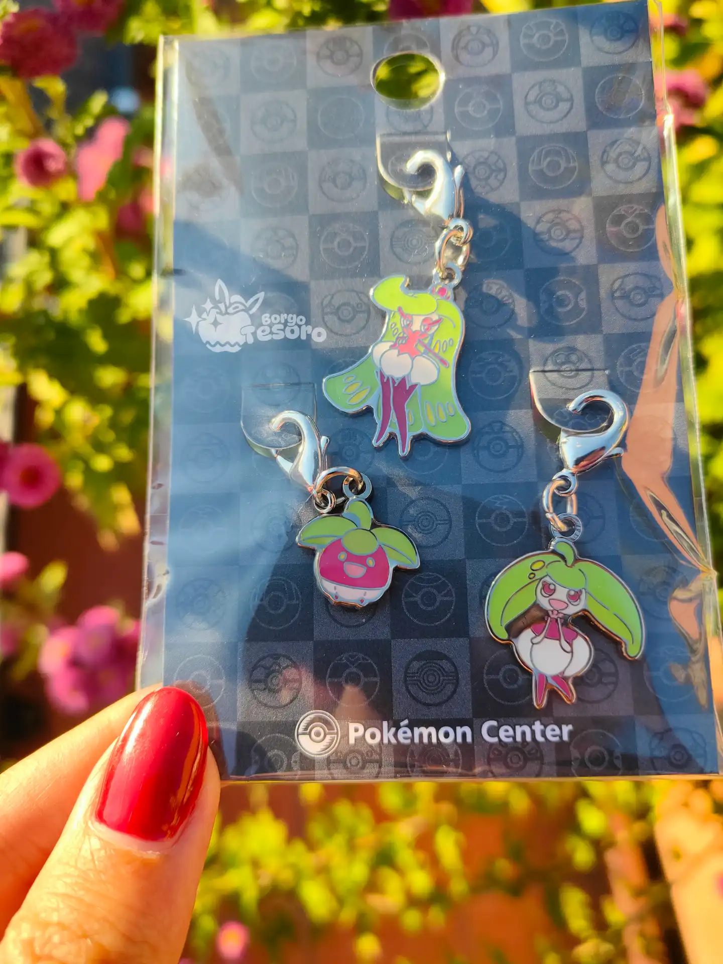 Bounsweet, Steenee & Tsarina Pokémon Metal Charm - immagine 2