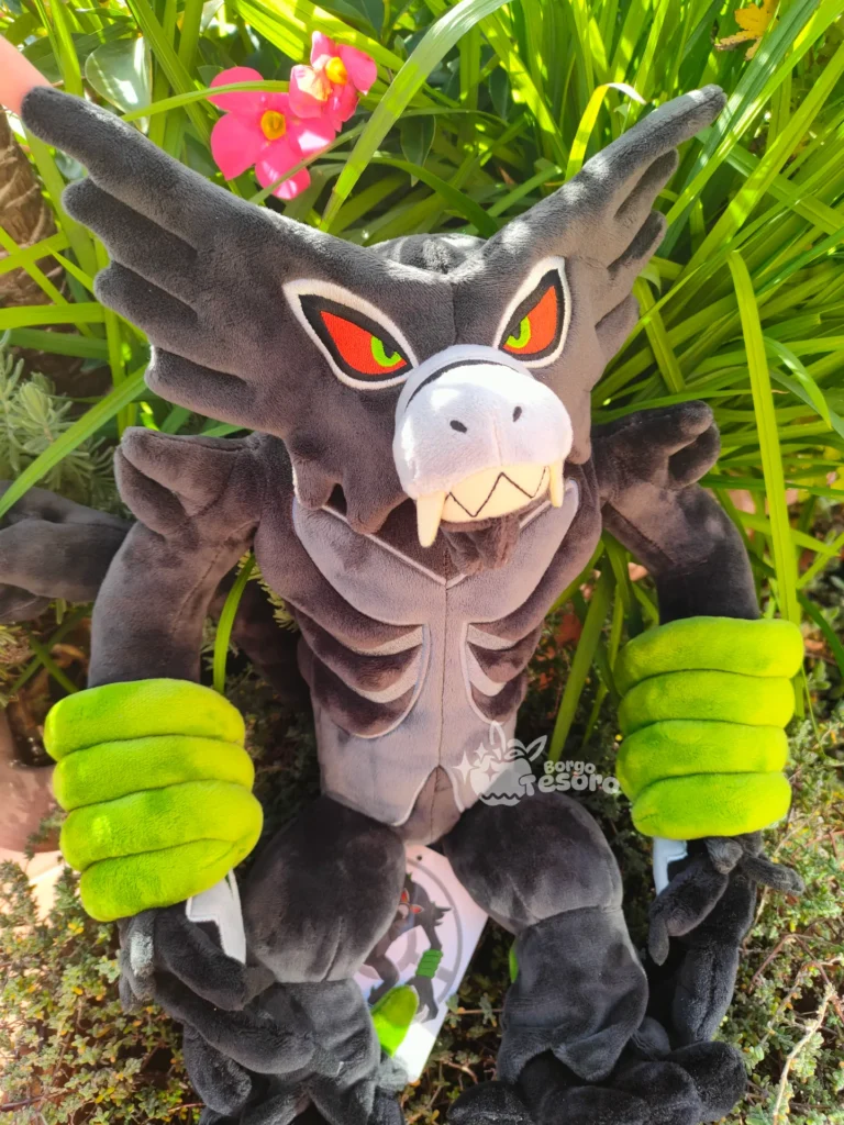 Zarude Pokémon Posing Peluche