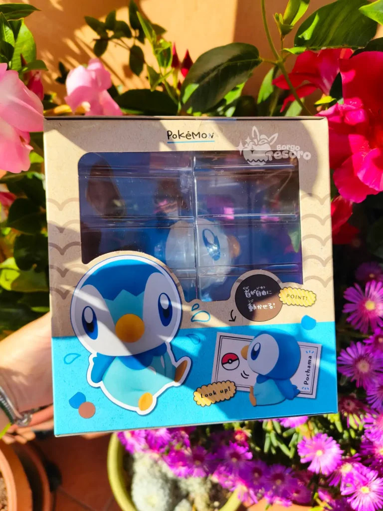 Piplup Pokémon Look Up Figure