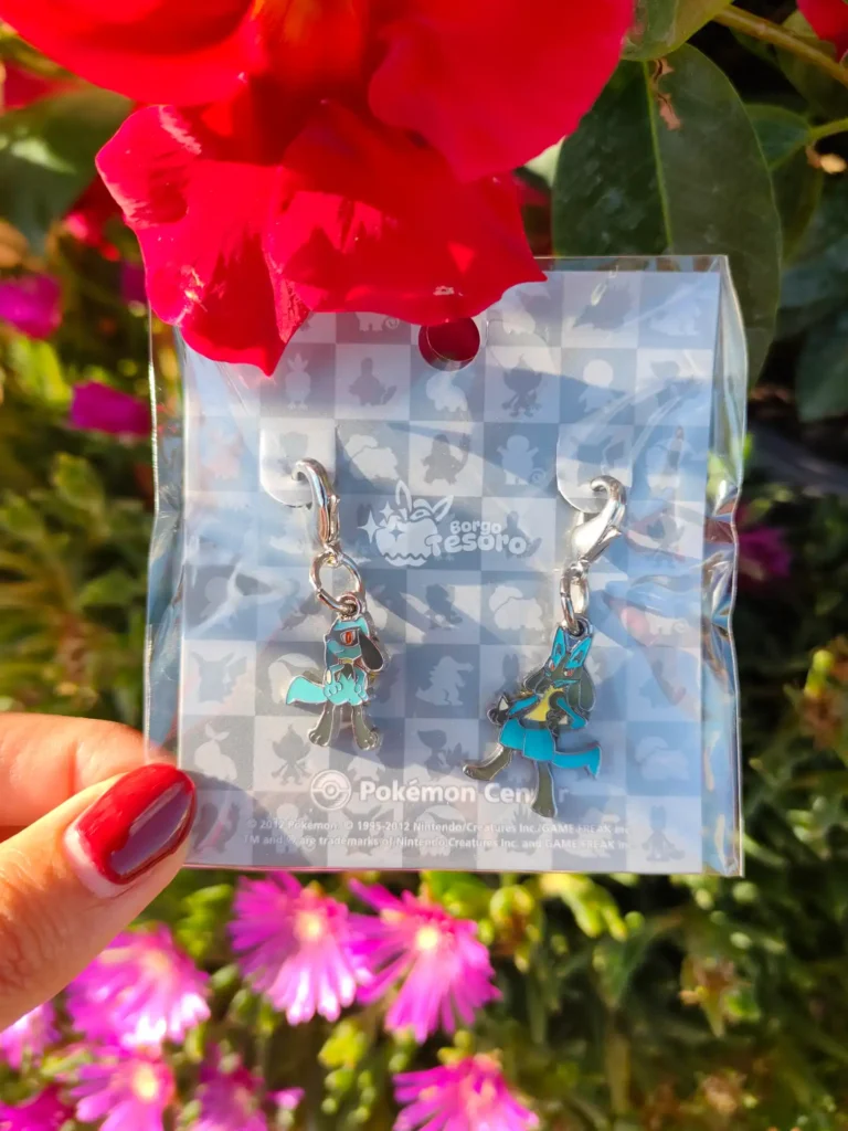 Riolu & Lucario Pokémon Vintage Metal Charm
