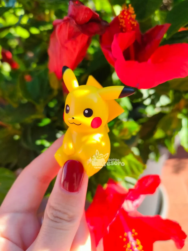 Pikachu Pokémon Mini Lamp Figure