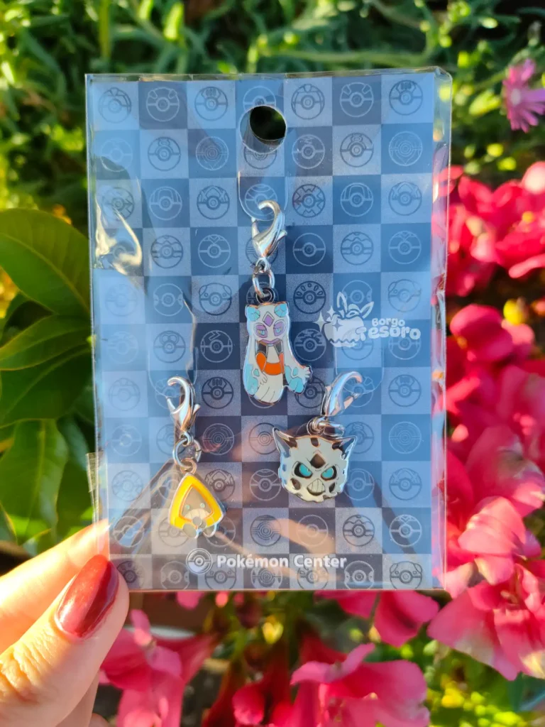Snorunt, Glalie & Froslass Pokémon Metal Charm
