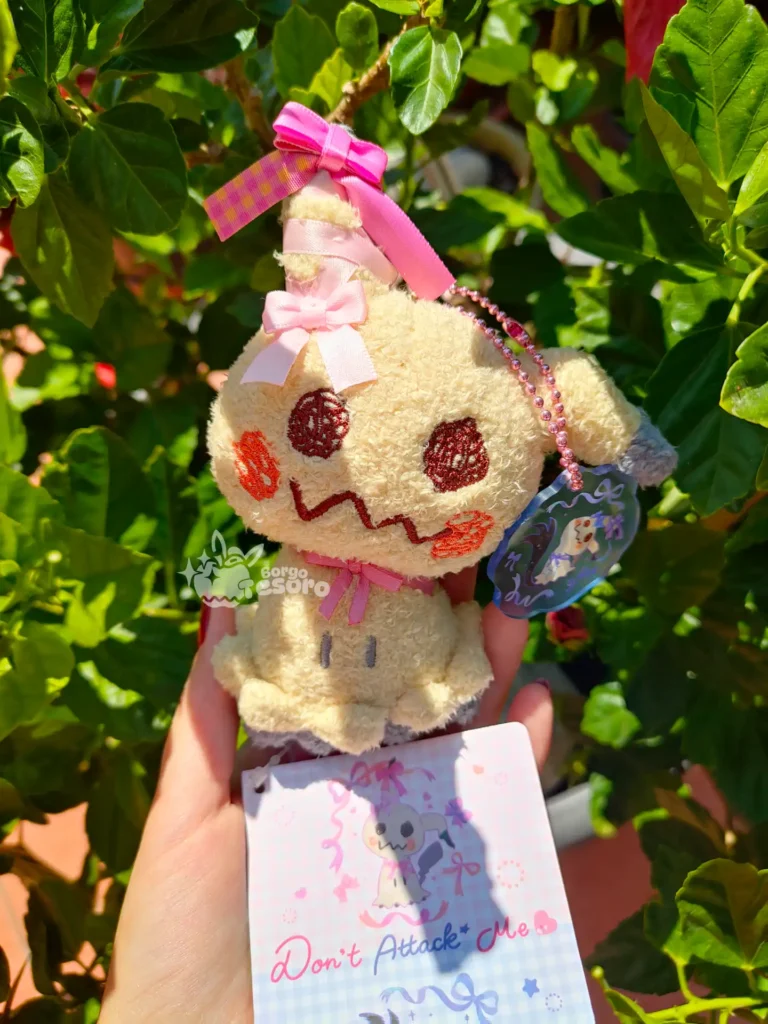 Mimikyu Pokémon Don't Attack Me Peluche