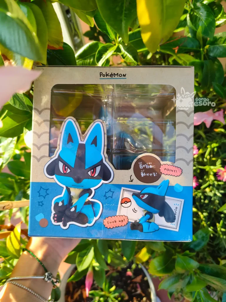 Lucario Pokémon Look Up Figure