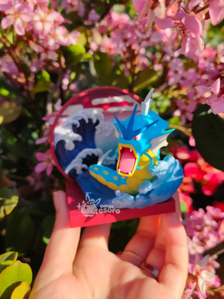 Gyarados Pokémon Oriental Diorama Rement