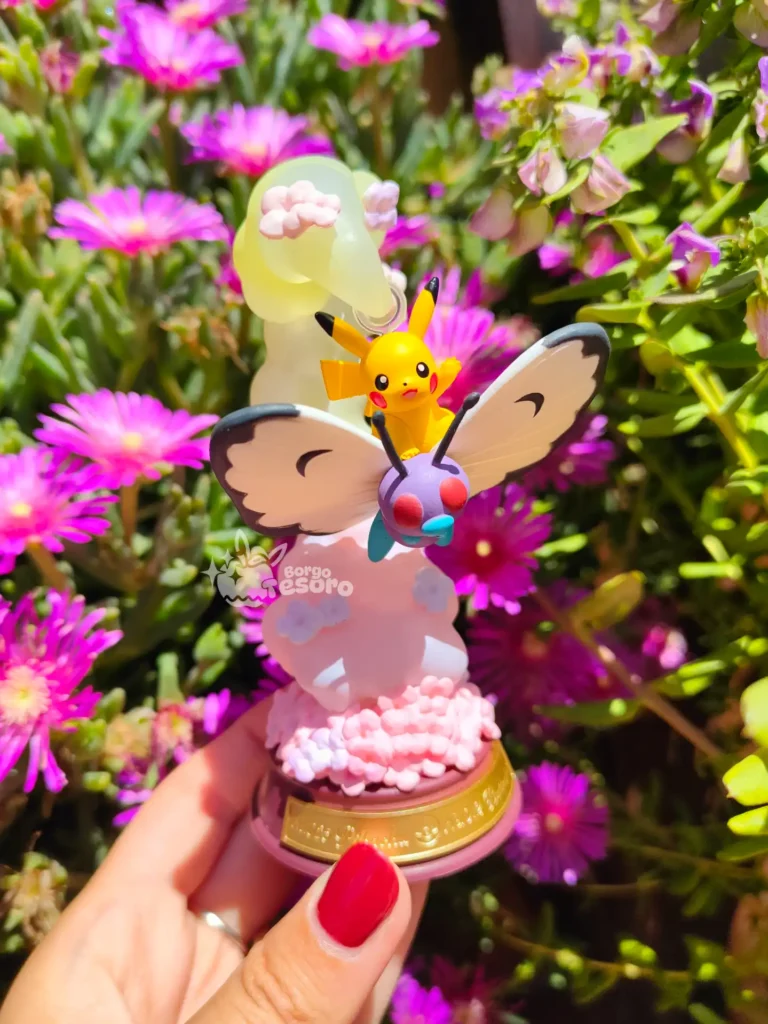 Butterfree & Pikachu Pokémon Swing Vignette Rement