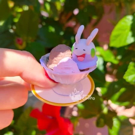 Goomy Pokémon Yummy Figure