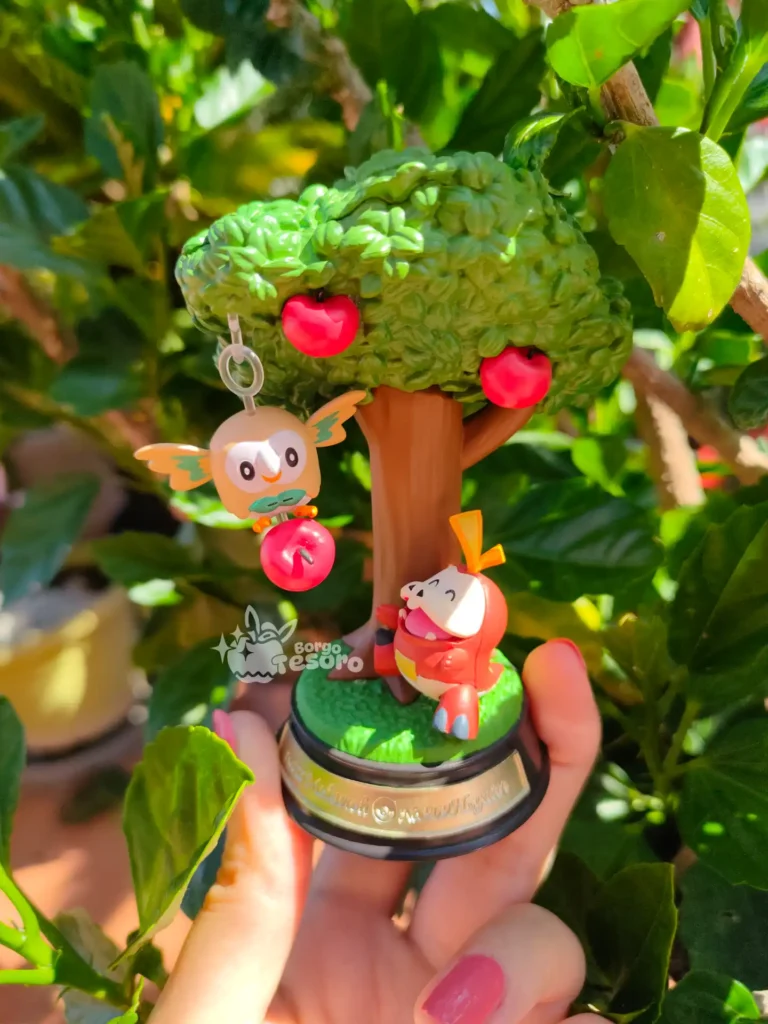 Fuecoco & Rowlet Pokémon Swing Vignette Rement